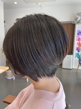 フラッグス(flagS) 【骨格矯正】前下がりグラデーションボブ