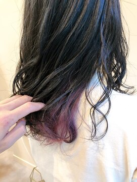 デイリリーバイアメリア 川西店(daylily by Ameria) ミディ×インナーカラー→白井　涼貴