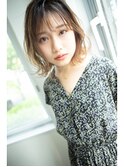 ペールベージュセクションカラーグラデーションカラー外ハネボブ