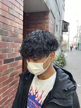 アクルヘアーバイテソロ(AKUR hair by tesoro) 波巻きスパイラル