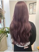 透明感あふれるピンクパープルヘア