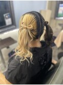 髪リボンツインテール