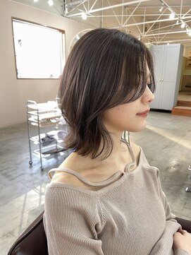 キュオンシア(CUEON. ciea) ロブレイヤー×グレージュ