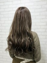 ミズチャーム(Ms.CHARM)&nbsp;カーキーグレージュ/レイヤーカット