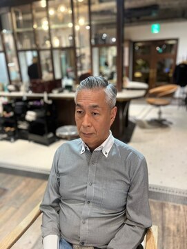 ザマンリバレッジニューヨーク(THE MAN LeverageNewYork) 大人海外七三サイドパートフェード：大村　大心