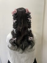 ルナクレセント (Luna crescent) 三つ編みハーフツイン