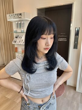 ソワンドブレス 阿倍野店(soin de brace) ブルーブラック×レイヤーカット