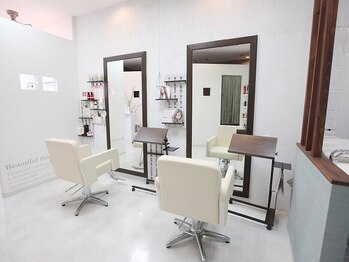 ソスー ヘアーズ イノベーション(Sosu hairs innovation)の写真/完全マンツーマンサロン《Sosu》シンプルで落ち着いた店内でゆっくりサロンタイムをお過ごしください*