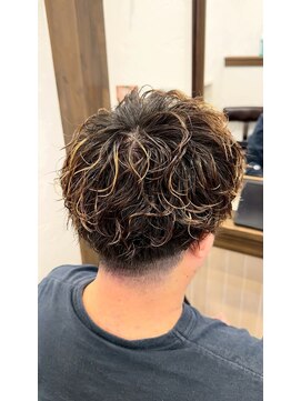 アミリー ひたち野うしく店(Amily) ハイライトバレイヤージュダブルカラーケアブリーチ20代30代