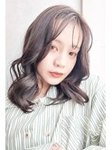 2026 透明感グレージュ×くびれミディレイヤー