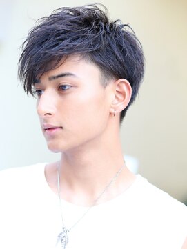 リップス 渋谷(LIPPS) 爽やかでオシャレ【耳掛けサイドパートショート】