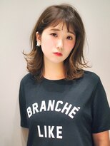 ディコ(Dico) カーキーブラウンのプチレイヤースタイル