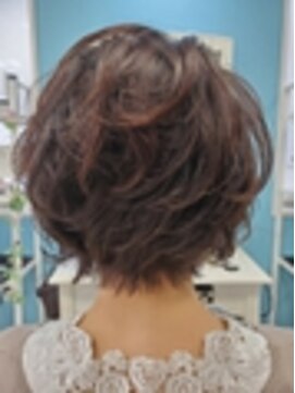 アラワラブルー(arrawarra blue) トップふんわり ショートボブ/20代/30代/40代/50代/倉敷/白楽町