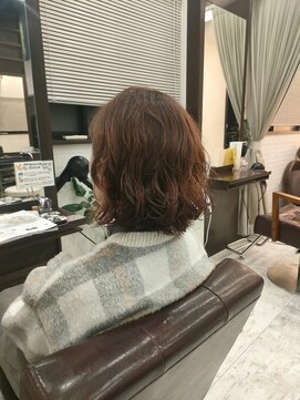 アエラ(aera) 外ハネボブパーマ