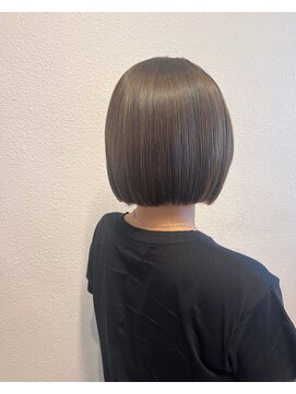 ヘアーアンドメイク シーク 吉祥寺(HAIR&MAKE SeeK) 【seek吉祥寺】『オリーブベージュ』 × 『ぱっつんBOB』