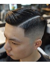 バーバーショップライズ 2nd(barber shop RAIzE) サイドパート