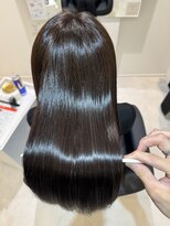 エミュスト(Emuest) 艶髪