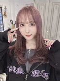 ピンクベージュブリーチカラーアイドルぱっつん前髪姫カット