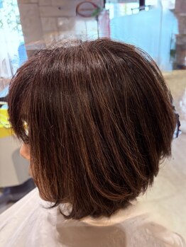 ベルジュバンスクリニックサロン プラナ(PRANA)の写真/《宇都宮》【何度染めても傷まないメーキングカラー】ストレートやパーマと同時施術出来る程肌,髪に優しい!