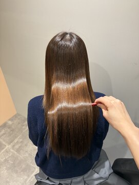 イオエ 西梅田(ioe) ブリーチなしカラー／髪質改善/ミルクティーベージュ/顔へア