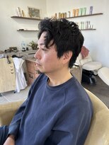 シラス(SiLasu)&nbsp;刈り上げないアップバングスタイル