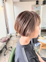 チェコリル(Cyecoril)&nbsp;ハッシュカット/グレージュ/デザインカラー/四条烏丸