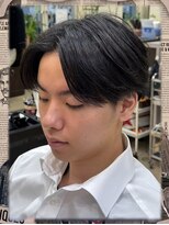 アモーレ&nbsp;【韓国風】色気と抜け感！王道ナチュラルセンターパート