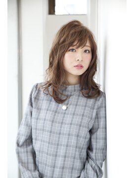 アメリエギャルソン(amelie et garcon) 【amelie】ナチュラル×抜け感 ミディアムヘア