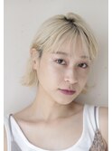 [riganuts 十条店]ホワイティカラー×外はねボブ