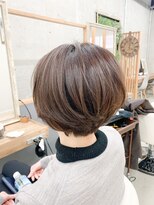 ユッカ エルア 武庫之荘南口(YUCCA elua)&nbsp;【elua 角床】ショートレイヤーボブ