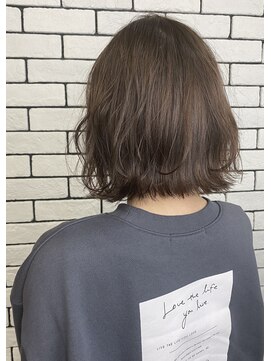 アットラップレーヴ(attrape-reve) ★大人可愛い/外ハネ×ひし形ボブ/10代20代30代40代