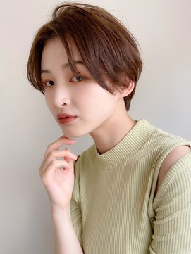 トゥーナ 表参道(tona) ハンサムショート・小顔カット・ペールベージュ・大人かわいい