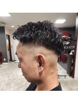 サロンアンドスパ ピュア 坂戸店(salon＆spaPURE)&nbsp;濡れパン風ミドルフェード