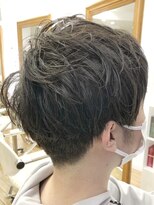ヘッズ 本八幡店(HEADS)&nbsp;MEN'S HAIR  センターパート　ツイストスパイラル　コンマヘア