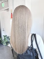 シアン(CYAN)&nbsp;【CYAN】#20代30代#ケアブリーチ#ブリーチ#ミルクティーベージュ