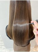 髪質改善 艶髪 ストレートスタイル