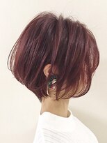 アイズ(I's)&nbsp;くびれ×ショートボブ×チェリーレッド