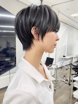 ネイロ バイ ジルブラン 葛西(NeiRo by JIL BLAN) ハイライト白髪ぼかしダブルカラーインナーカラーショートボブ