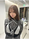 ミルクティーベージュ
