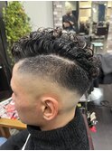かき上げヘア七三ヘアツーブロックメンズ波巻きスパイラルパーマ