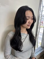 バディヘア ルーツ(BUDDY HAIR ROOTS) 顔周りレイヤーで韓国スタイル