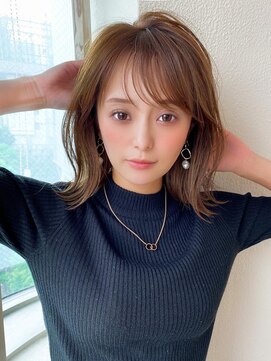 ラルユー 金山(LallYou) 柔らかく揺れる大人のレイヤーミディアム