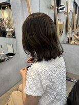 アマーク(a mark)&nbsp;【能田花音】赤み消しカラー　Olive beige