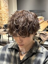 ボンドストーリールミエール(Bond Story lumiere) ツイストスパイラルパーマシャドウパーマラウンドマッシュ眉毛