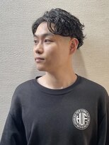 グラット(grAt)&nbsp;【森】刈り上げ×ツヤ感パーマ