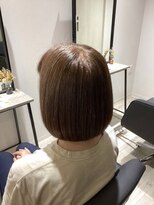 リア(Lia)&nbsp;明るい白髪染めリタッチ