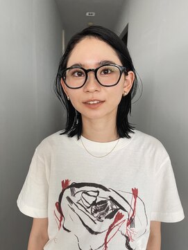 キャンバス(canvas) 黒髪ミディアム