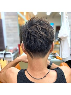 美容室 綺麗 独創感