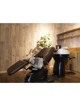 やみつきヘッドスパで頭皮リフレッシュ☆★プロの手技で地肌からしっかり髪質改善◎サラサラの健康美髪に！