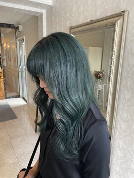ヘアスタジオ アルス 御池店(hair Studio A.R.S) くすみグリーンカラー